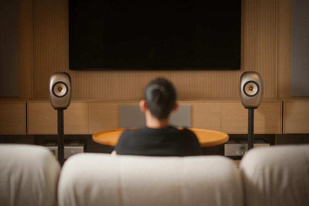 KEF LS Luxe