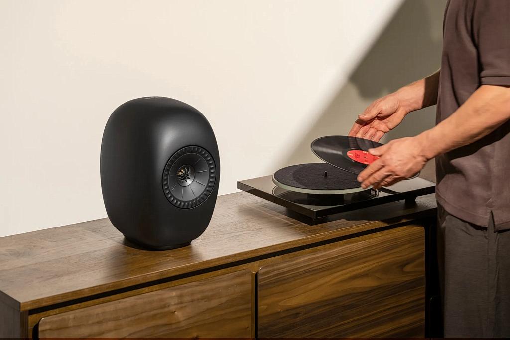 KEF LS Luxe