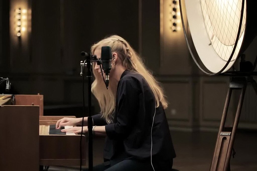 Agnes Obel - Aventine