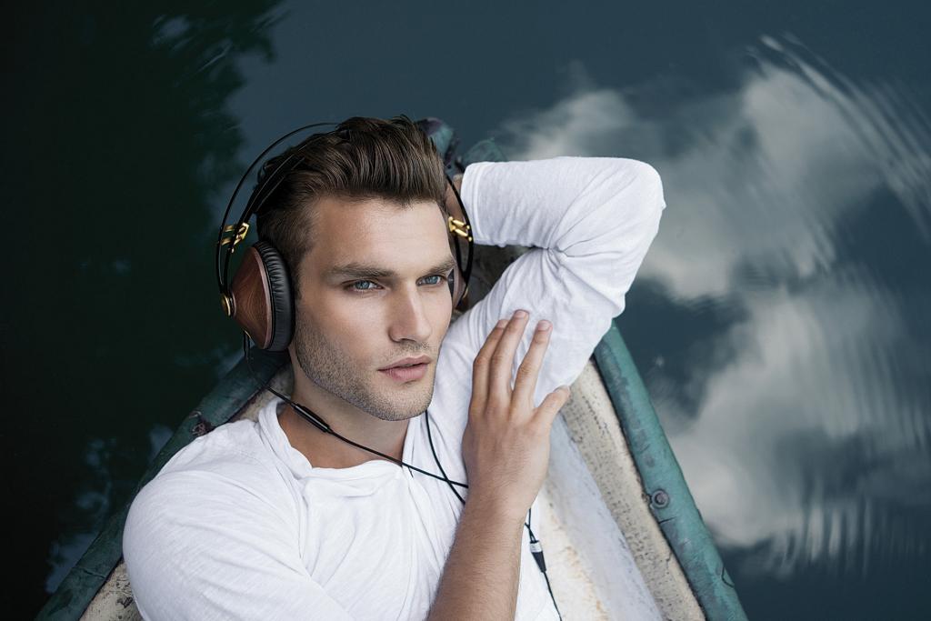 From Wooden Prototypes to Global Recognition - The Story of Meze Audio