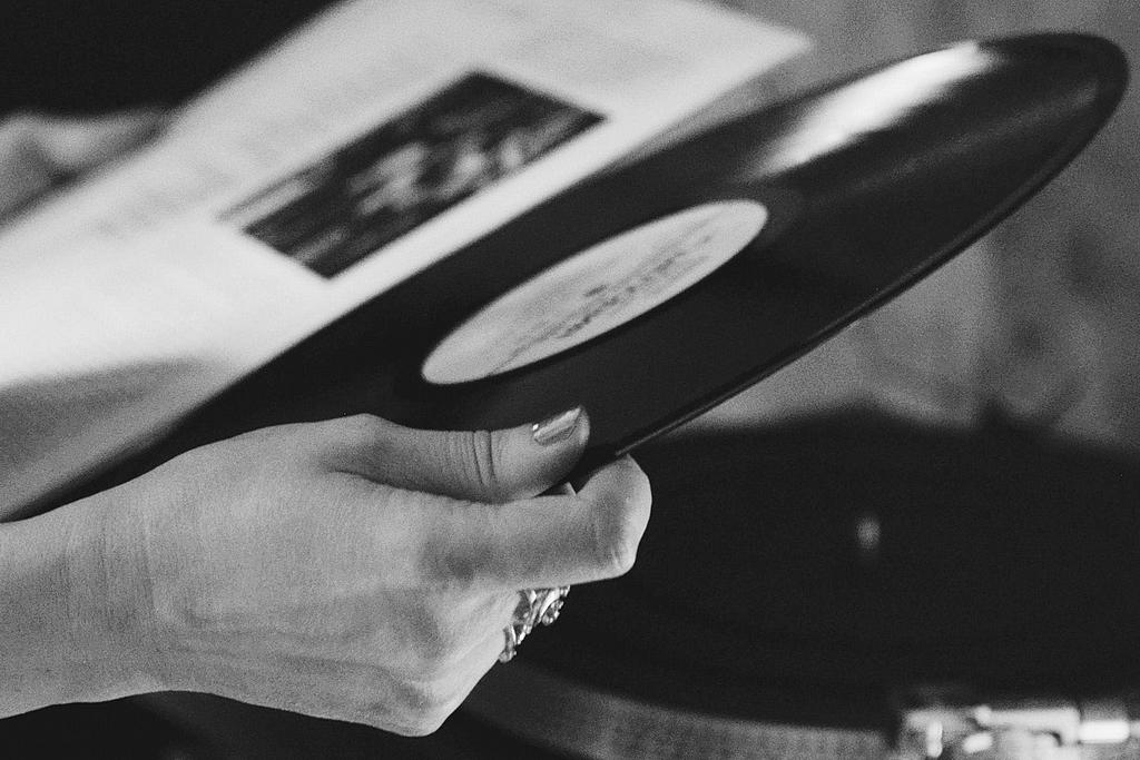 The Art of Choosing Your First Turntable