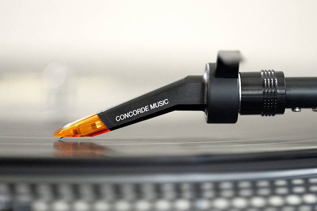 The Art of Choosing Your First Turntable