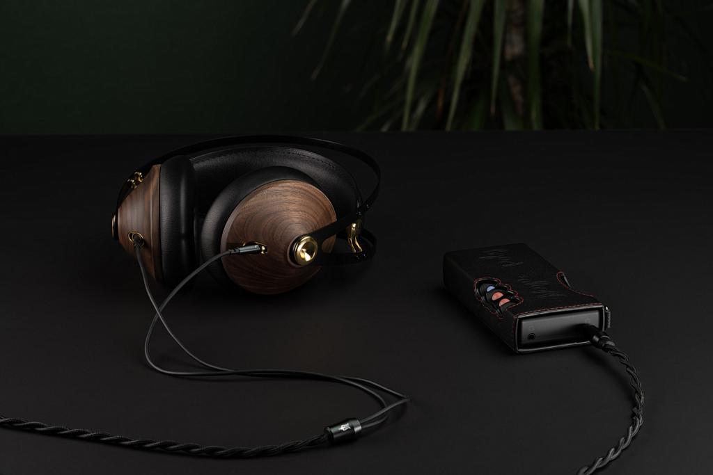 Meze Audio 99 Classics V2