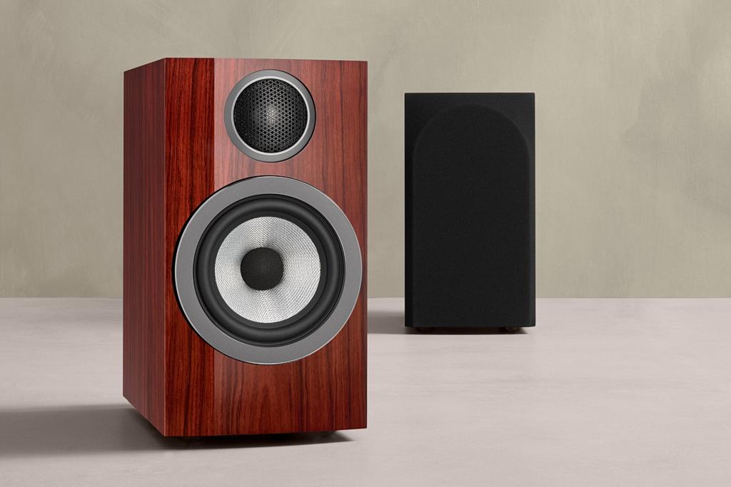 Bowers & Wilkins 707 Prestige Edition