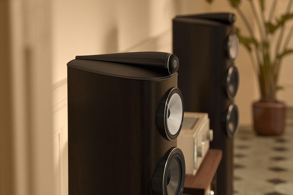 Bowers & Wilkins 800 Series Diamond D5
