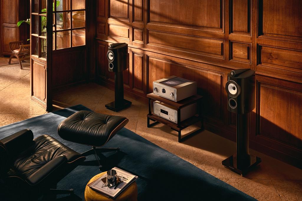 Bowers & Wilkins 800 Series Diamond D5