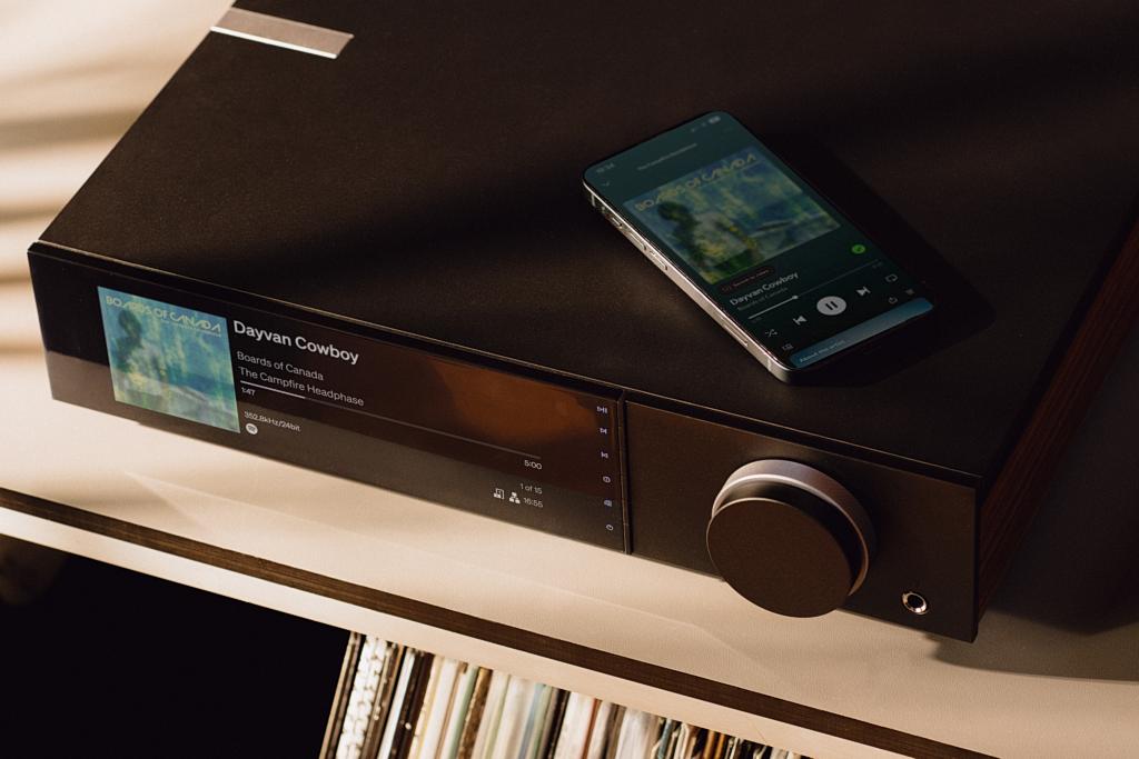 Cambridge Audio Evo 300