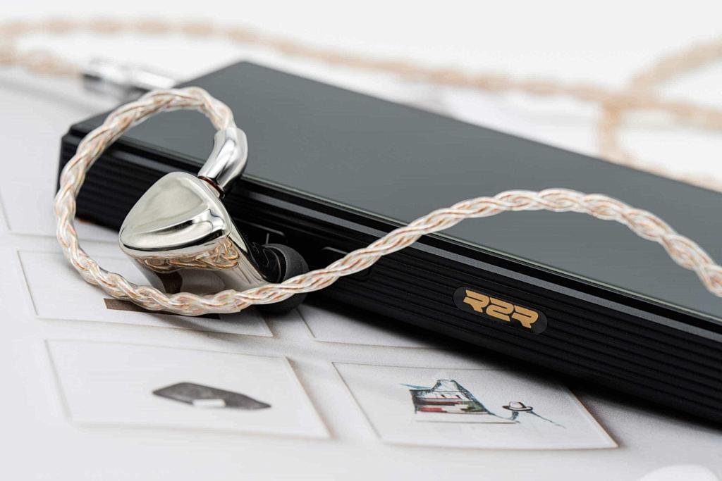 FiiO M33