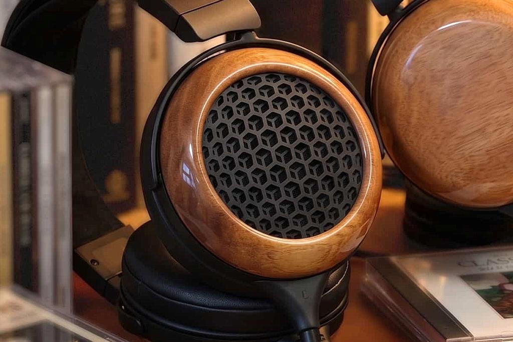 Fostex TH810 & TH818