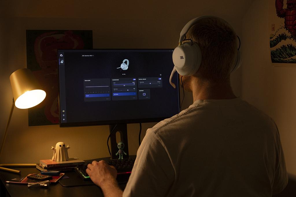 JBL Quantum 120