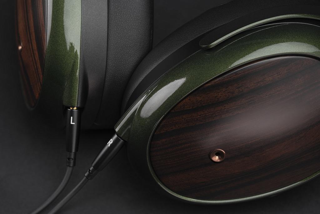 Meze Audio Strada