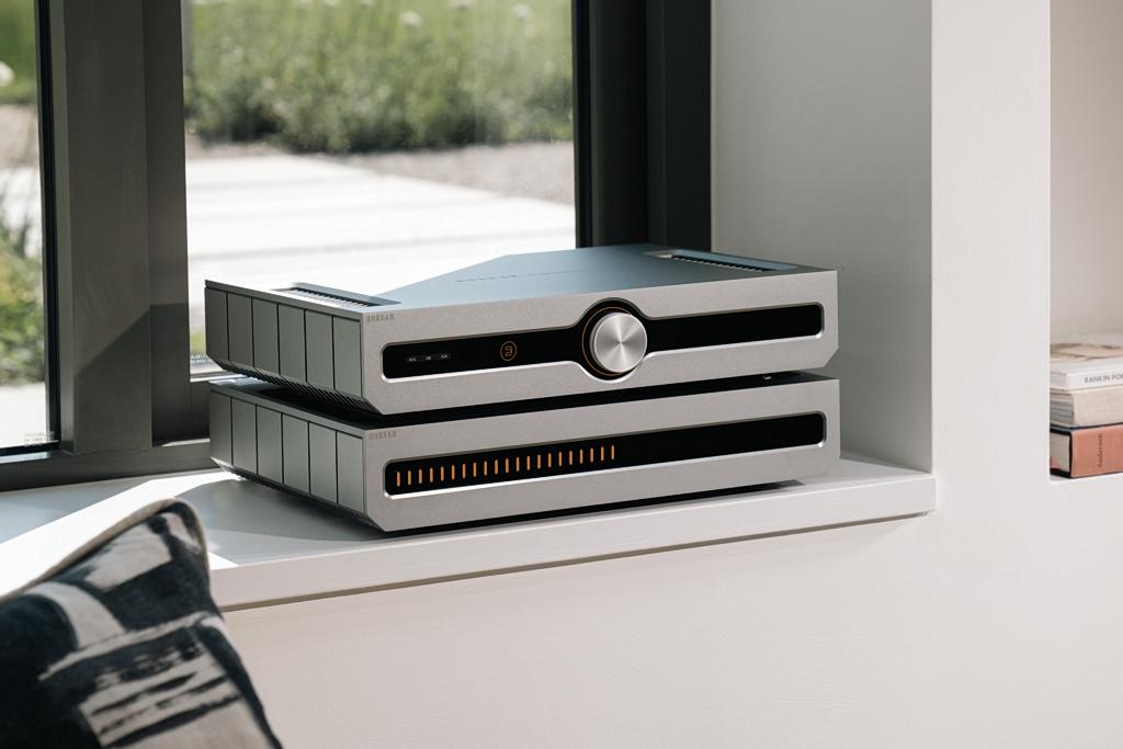 Roksan Caspian 4G Streaming Pre-Amplifier & Power Amplifier