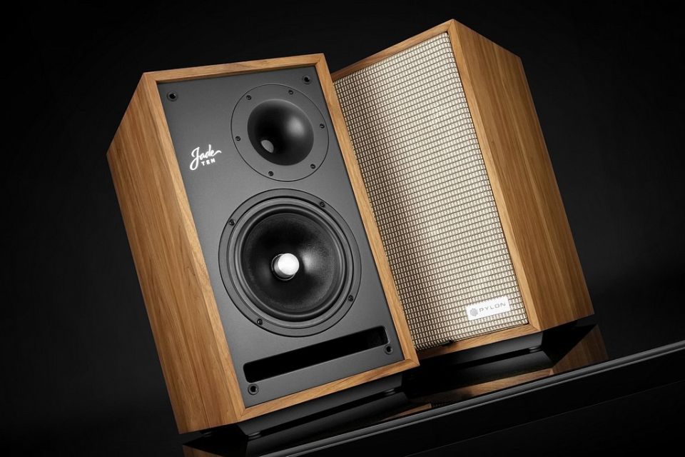 Pylon Audio Jade 10