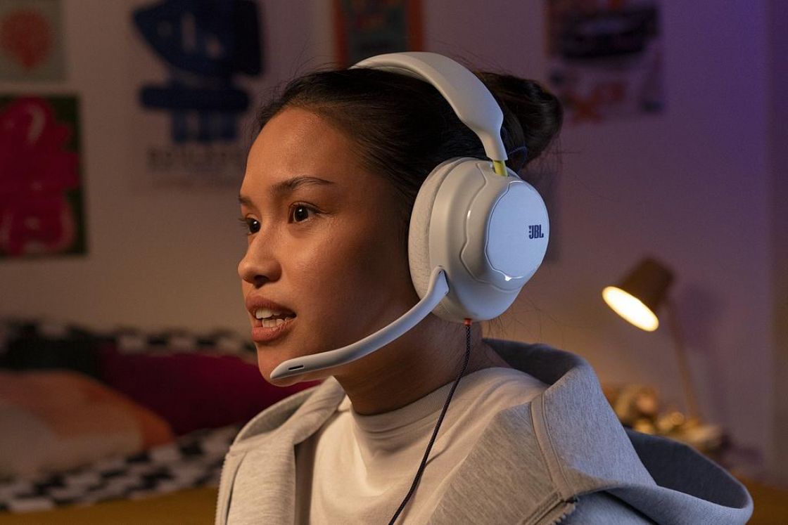 JBL Quantum 120