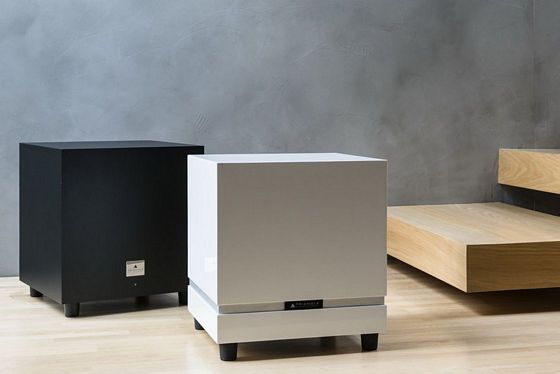 Triangle Thetis 380 &amp; Tales 400